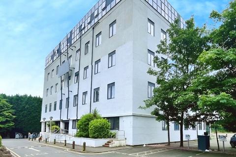 Dudley Road, West Midlands DY5 1 bed flat for sale