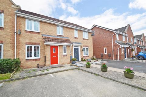 Greenfields Gardens, Shrewsbury 3 bed terraced house for sale