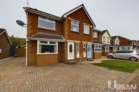 4 bedroom semi-detached house for sale