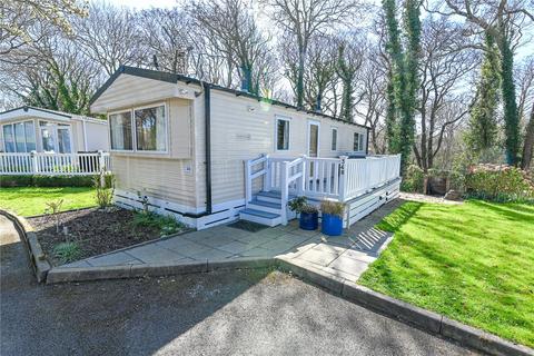Seabreeze, Shorefield Country Park... 2 bed park home for sale