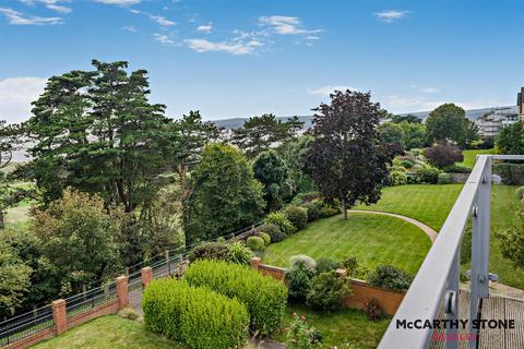 Roswell Court, Douglas Avenue, Exmouth 2 bed apartment for sale