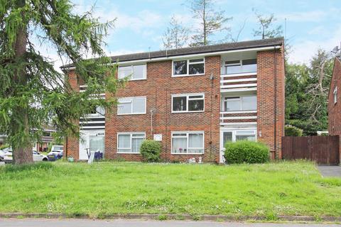 Western Court, Andover, Andover, SP10 2 bed flat for sale