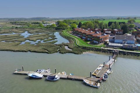 Kingsmans Point, Hullbridge, Hockley... 3 bed detached house for sale