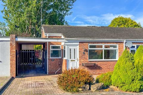 2 bedroom semi-detached bungalow for sale