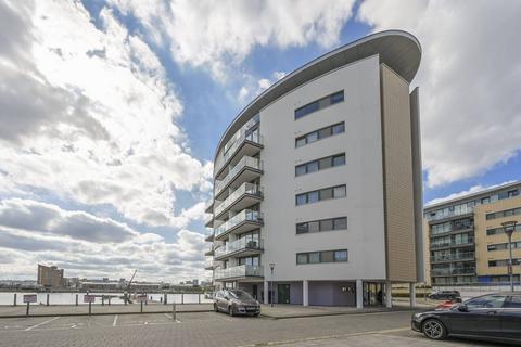 The Galley, Docklands, London, E16 2 bed flat for sale