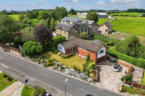Moss Bank Road, St. Helens, WA11 3 bed detached bungalow for sale