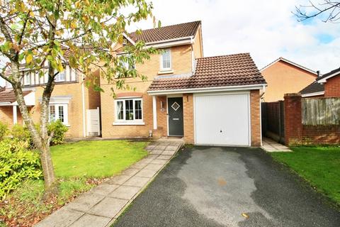 Holmecroft Chase, Westhoughton, BL5 3ZN 3 bed detached house for sale