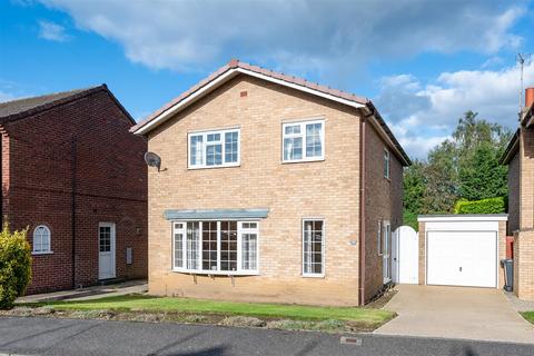 Horsfield Way, Dunnington, York YO19 5RH 4 bed detached house for sale