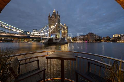 Shad Thames, London, SE1 3 bed apartment for sale