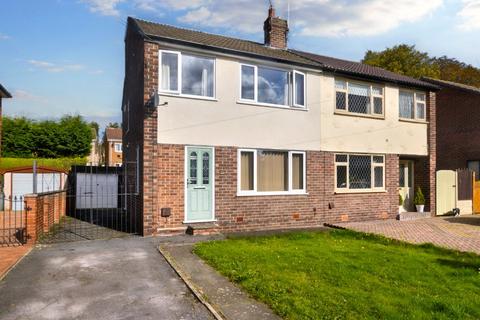 Ashdene Avenue, Crofton, Wakefield... 3 bed semi