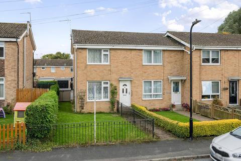 2 bedroom end of terrace house for sale