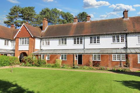 Sollershott East, Letchworth Garden... 1 bed ground floor flat for sale