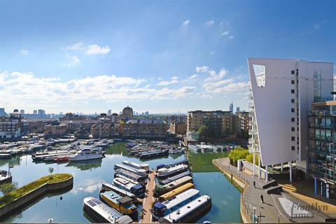 Commercial Road, Limehouse, London, E14 2 bed apartment for sale