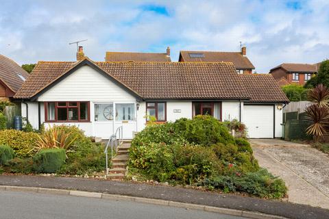 Turnpike Hill, Hythe, CT21 3 bed bungalow for sale
