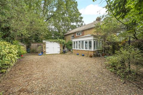 Clandon Road, Send, Surrey, GU23 4 bed detached house for sale