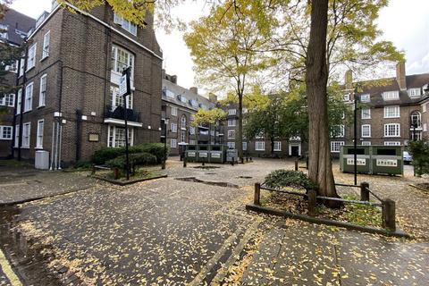 Riverside Gardens, Hammersmith, W6 2 bed flat for sale