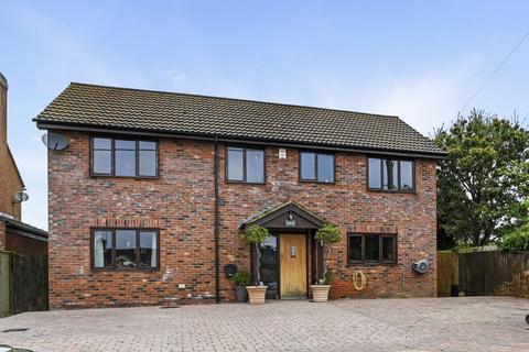Lower Farm Road, Stowmarket IP14 5 bed detached house for sale