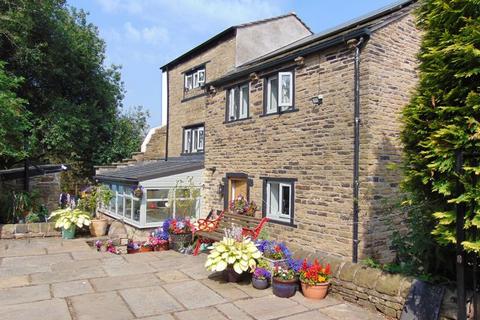 124 Beal Lane, Oldham OL2 4 bed detached house for sale