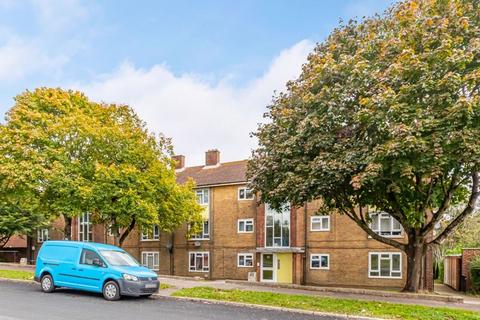 Turbary Park Avenue, Bournemouth 2 bed apartment for sale