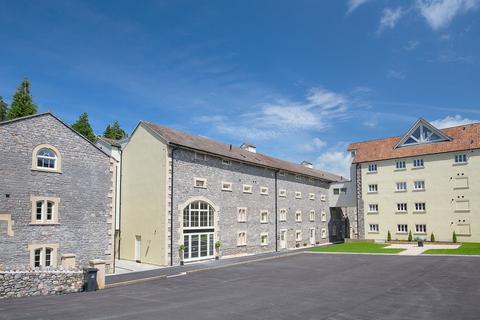 High Street, Oakhill, Radstock, BA3 4 bed apartment for sale