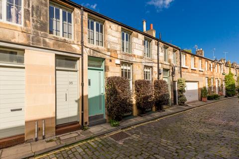Circus Lane, Edinburgh, EH3 2 bed flat for sale