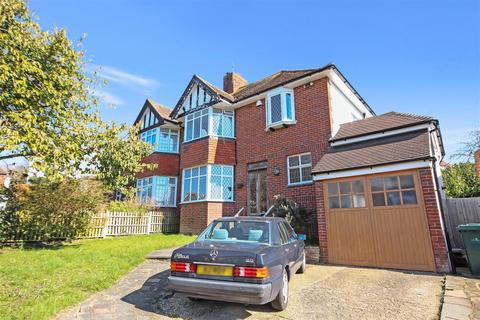 Valley Drive, Westdene, Brighton 3 bed semi
