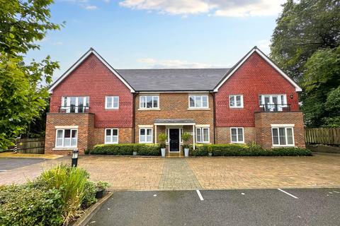 Headley Road, Grayshott, Hindhead... 2 bed flat for sale