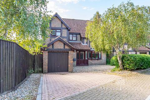Elmgate Drive, Bournemouth BH7 4 bed detached house for sale