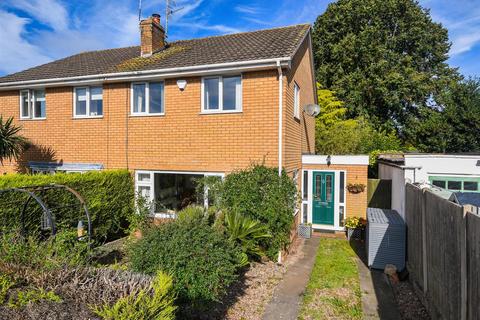 2 The Greenway, Pattingham... 2 bed semi