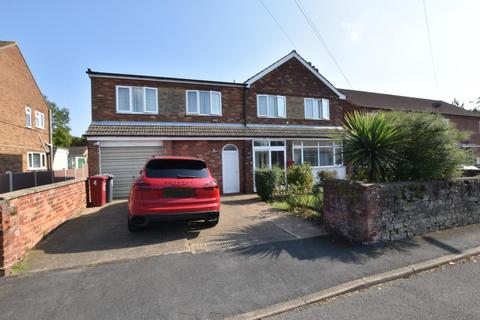 Ross Lane, Winterton, Scunthorpe 4 bed detached house for sale