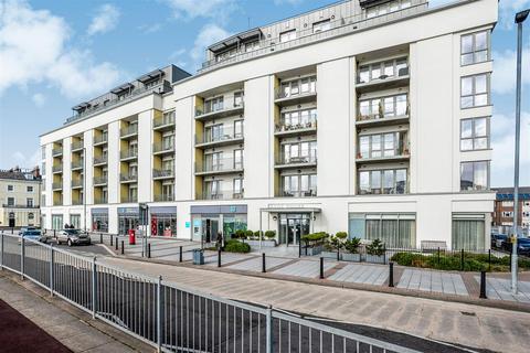 South Parade, Southsea, Hampshire... 1 bed apartment for sale