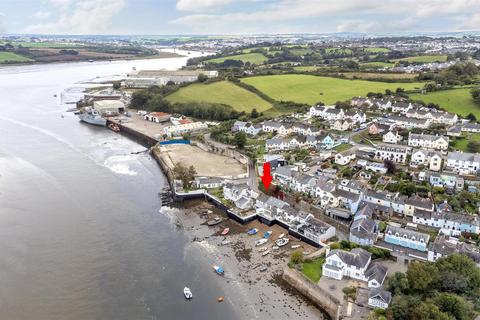 New Quay Street, Appledore, Bideford 3 bed semi