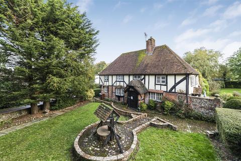 Harvel Street, Meopham, Gravesend 4 bed detached house for sale