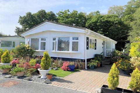 Gladelands Park, Ferndown, BH22 2 bed park home for sale