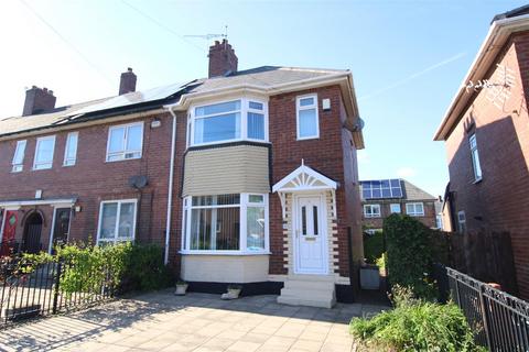 Midway, Walker, Newcastle upon Tyne 2 bed end of terrace house for sale