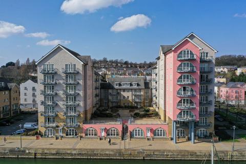 Lower Burlington Road, Portishead... 2 bed apartment for sale