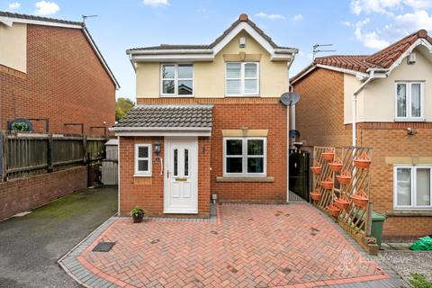 Shropshire Gardens, St. Helens... 3 bed detached house for sale