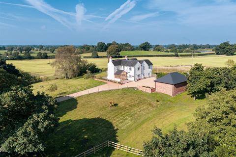 A Charming Farmhouse on Smithy Lane... 4 bed detached house for sale