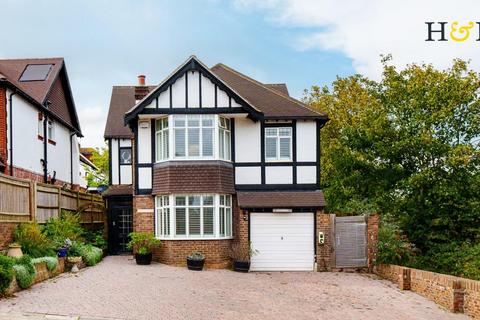 Woodland Drive, Hove BN3 5 bed detached house for sale