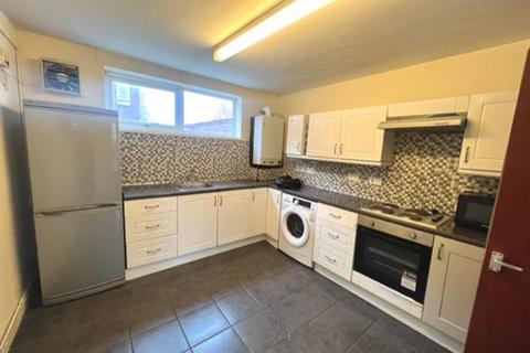 Folkestone Road, London 2 bed apartment for sale
