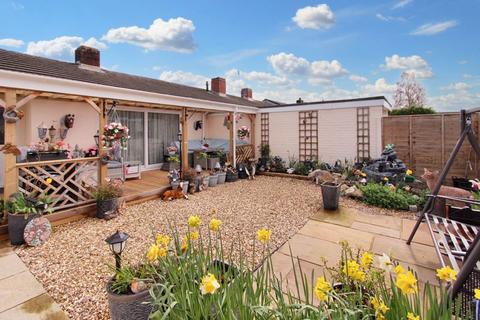 Fairthorne Rise, Basingstoke RG24 2 bed bungalow for sale