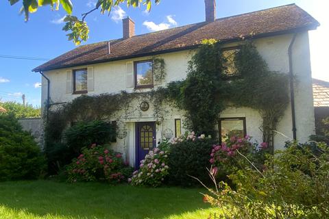 Duns Road, Berwick upon Tweed, TD15 1UB 4 bed detached house for sale
