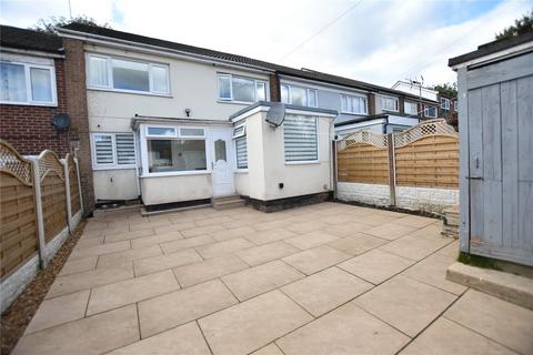 Sledmere Green, Leeds, West Yorkshire 3 bed terraced house for sale