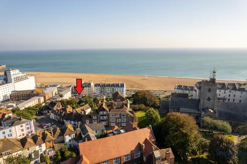 Marine Parade Mews, Kent CT20 4 bed semi