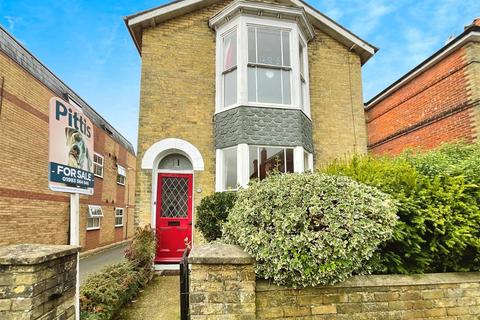 Winton Street, Ryde, Isle of Wight 3 bed detached house for sale