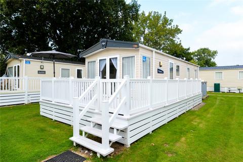 Rowan, Hoburne Bashley Holiday Park... 2 bed detached house for sale