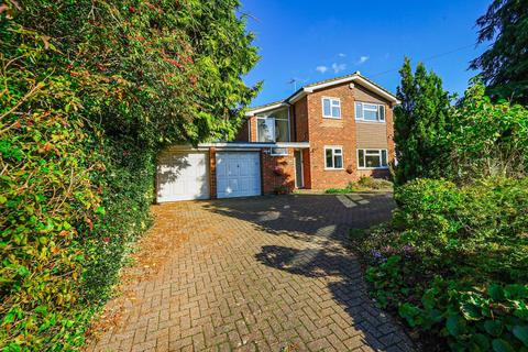 Billington Road, Leighton Buzzard 4 bed detached house for sale