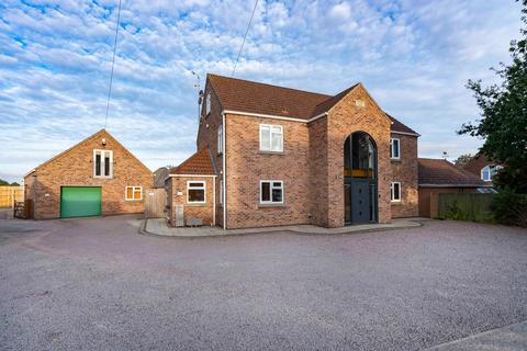 Horseshoe Lane, Kirton, Boston, PE20 6 bed detached house for sale