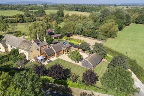Leamington Road, Broadway... 5 bed house for sale