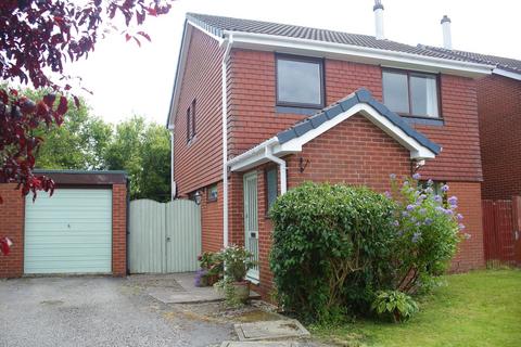 Williams Close, Penyffordd, CH4 4 bed detached house for sale